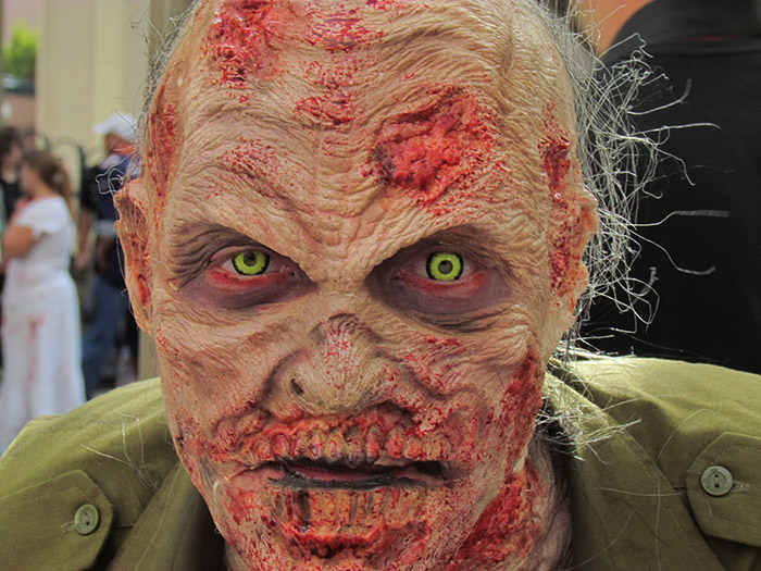 denver-zombie-crawl-2013-a