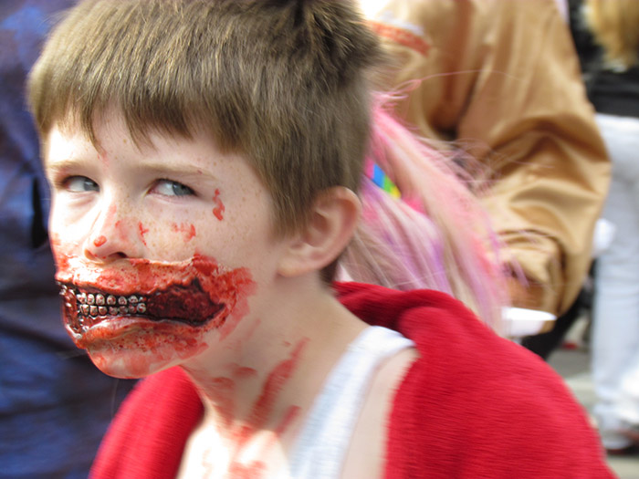 denver-zombie-crawl-2013-c
